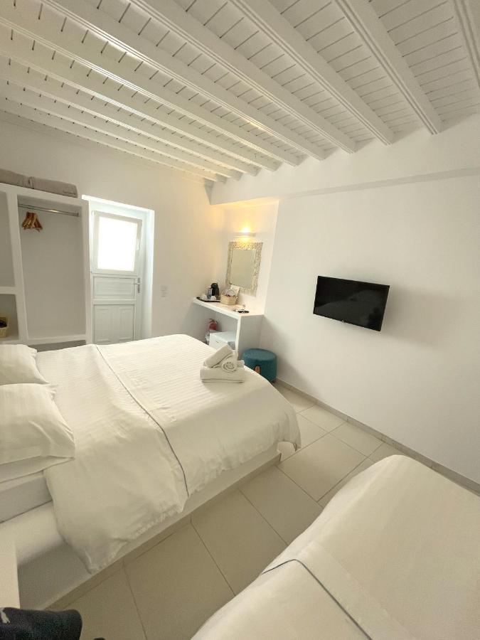 เลฟเตริส Hotel Mykonos Town ภายนอก รูปภาพ