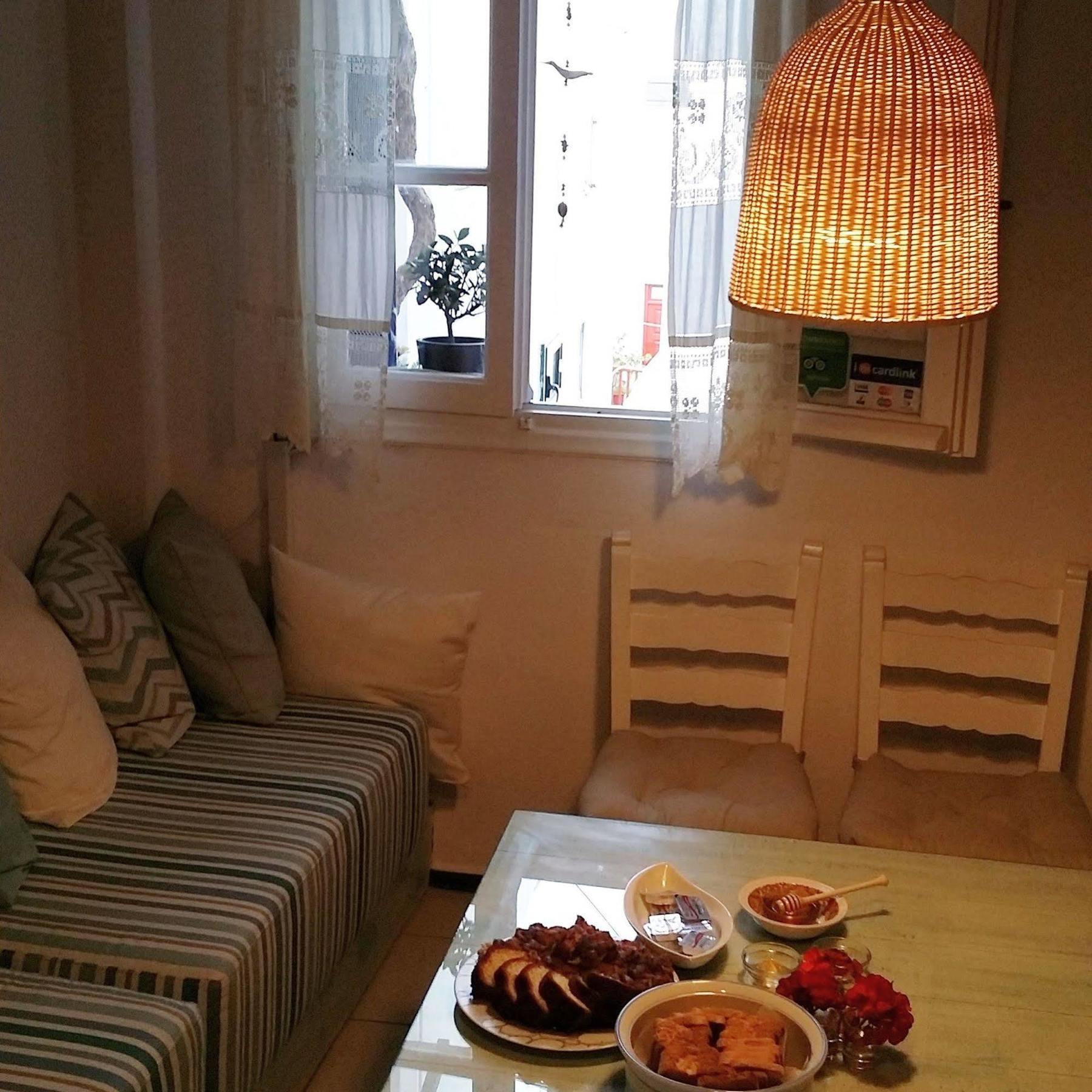 เลฟเตริส Hotel Mykonos Town ภายนอก รูปภาพ