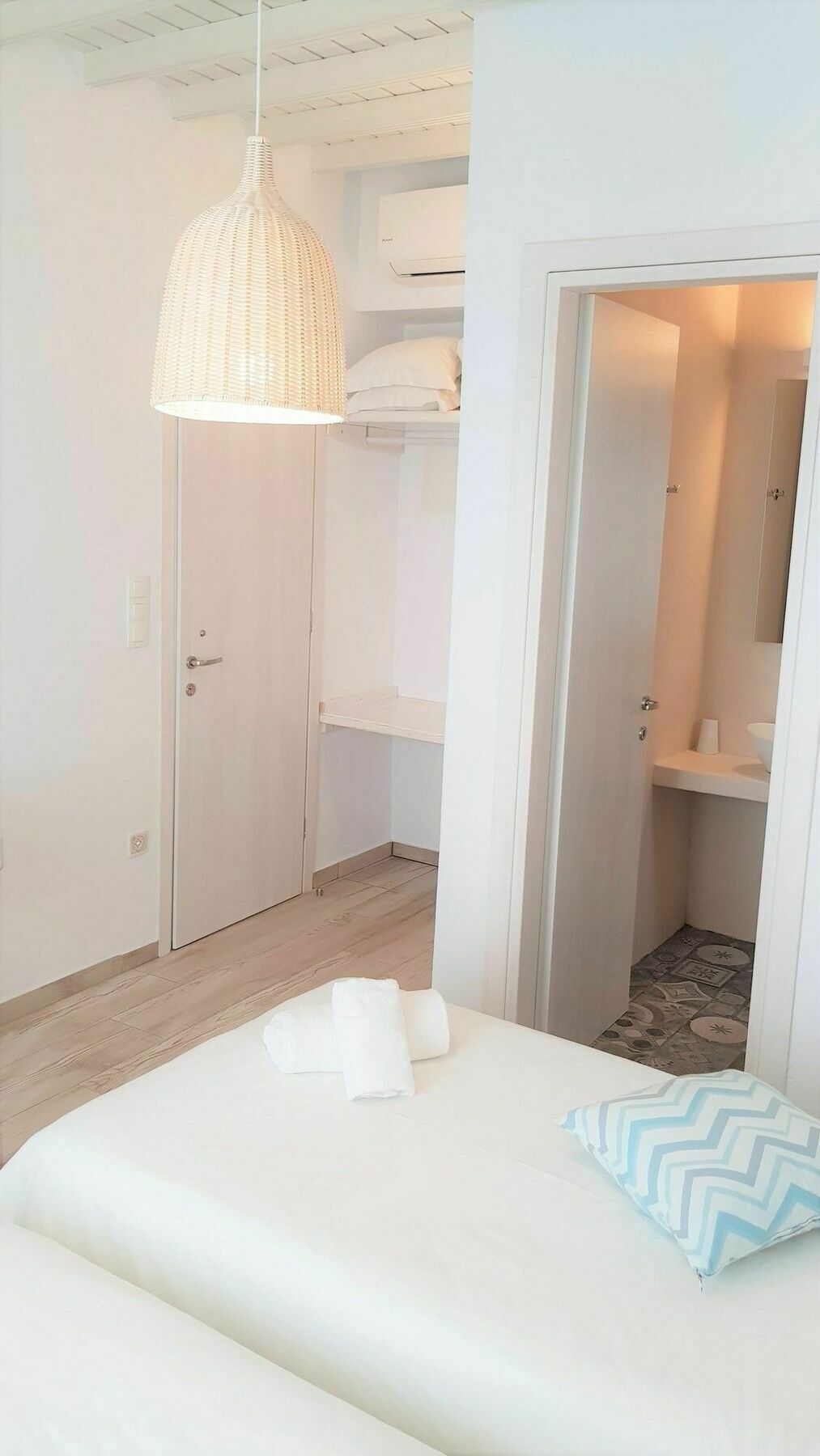 เลฟเตริส Hotel Mykonos Town ภายนอก รูปภาพ